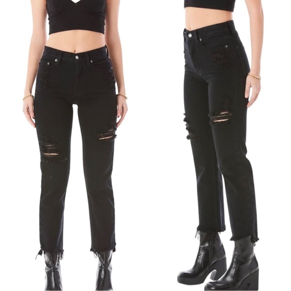 NWT CARMAR Emelia High Rise Black Straight Leg Crop Distressed Jeans Size 30 - Picture 1 of 13